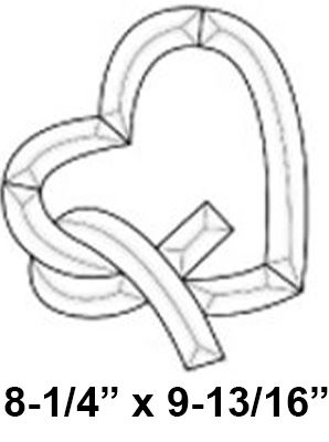 EC256-Exquisite Cluster Heart w/Ribbon